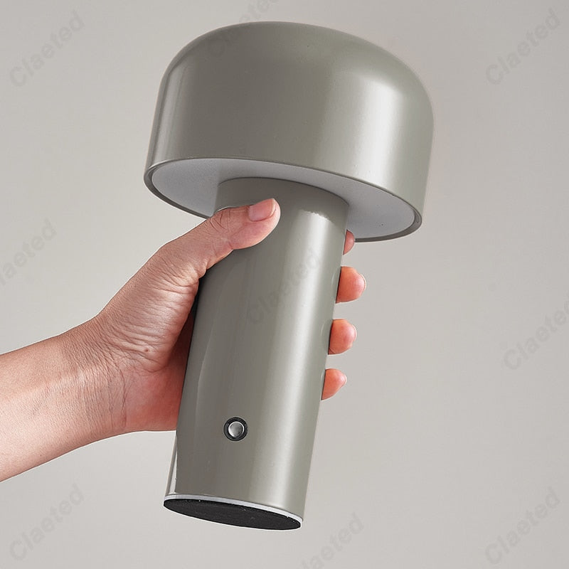 Lampe de table LED en forme de champignon