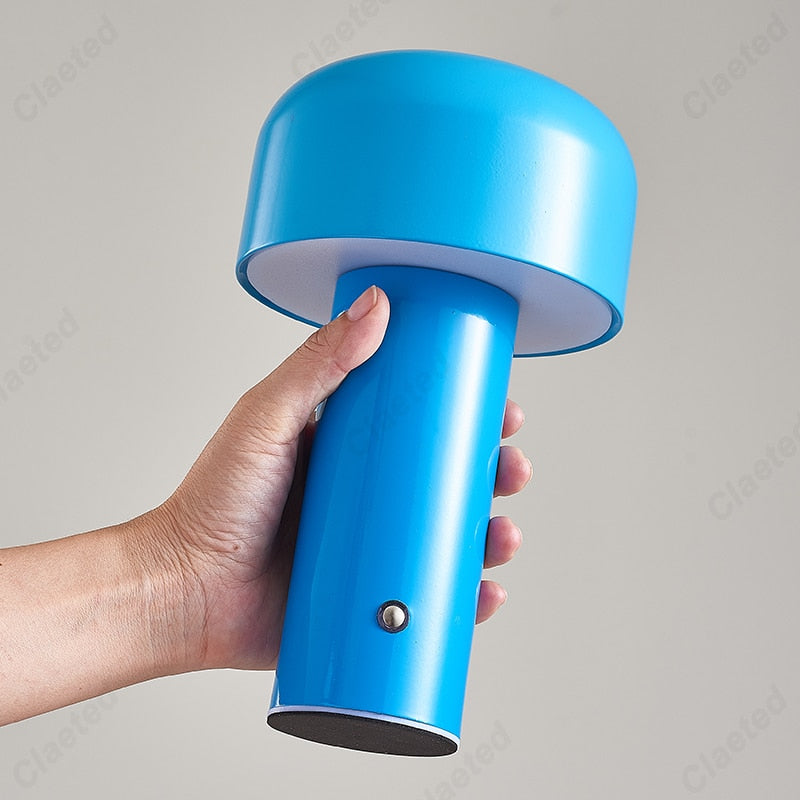 Lampe de table LED en forme de champignon